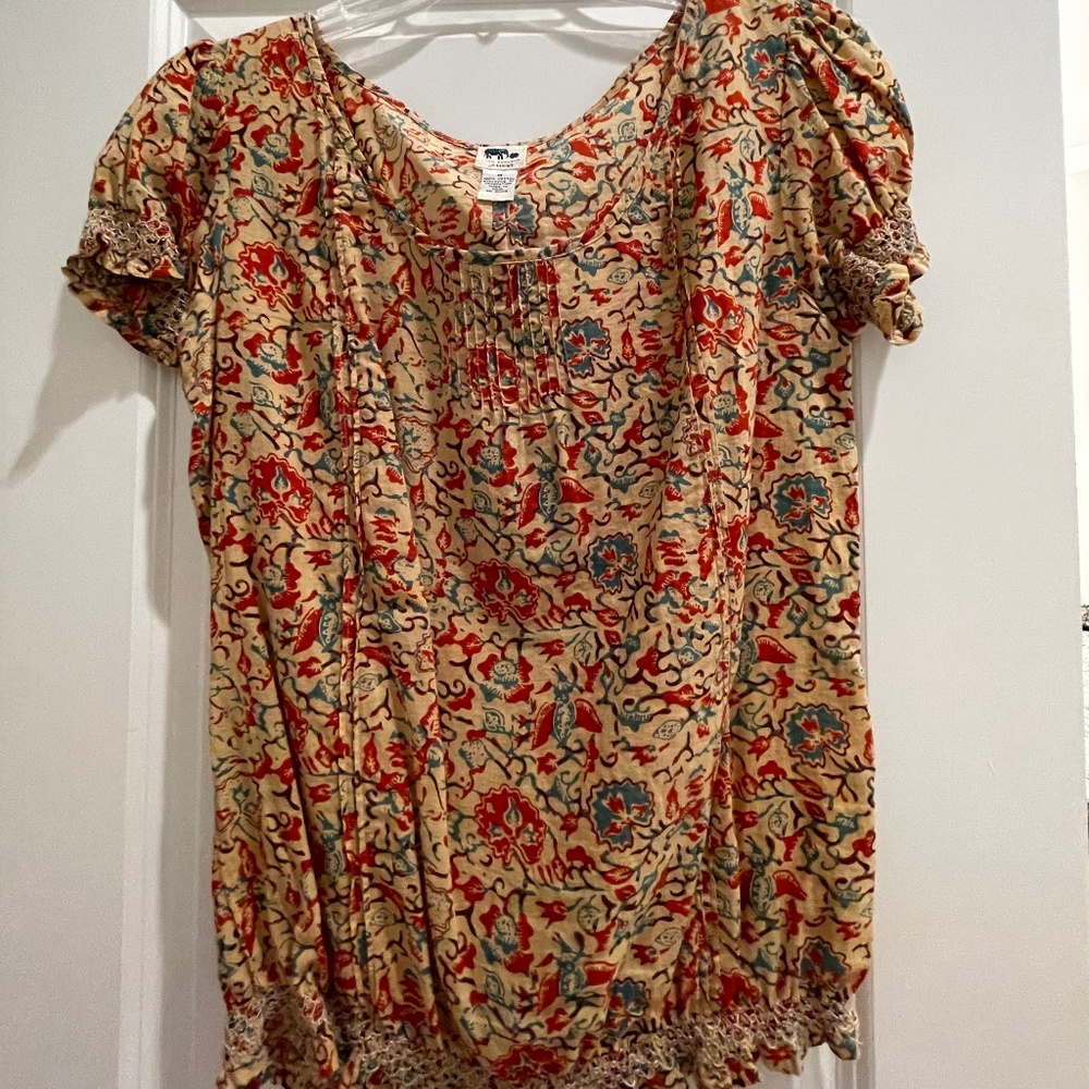 Lucky tan patterned top